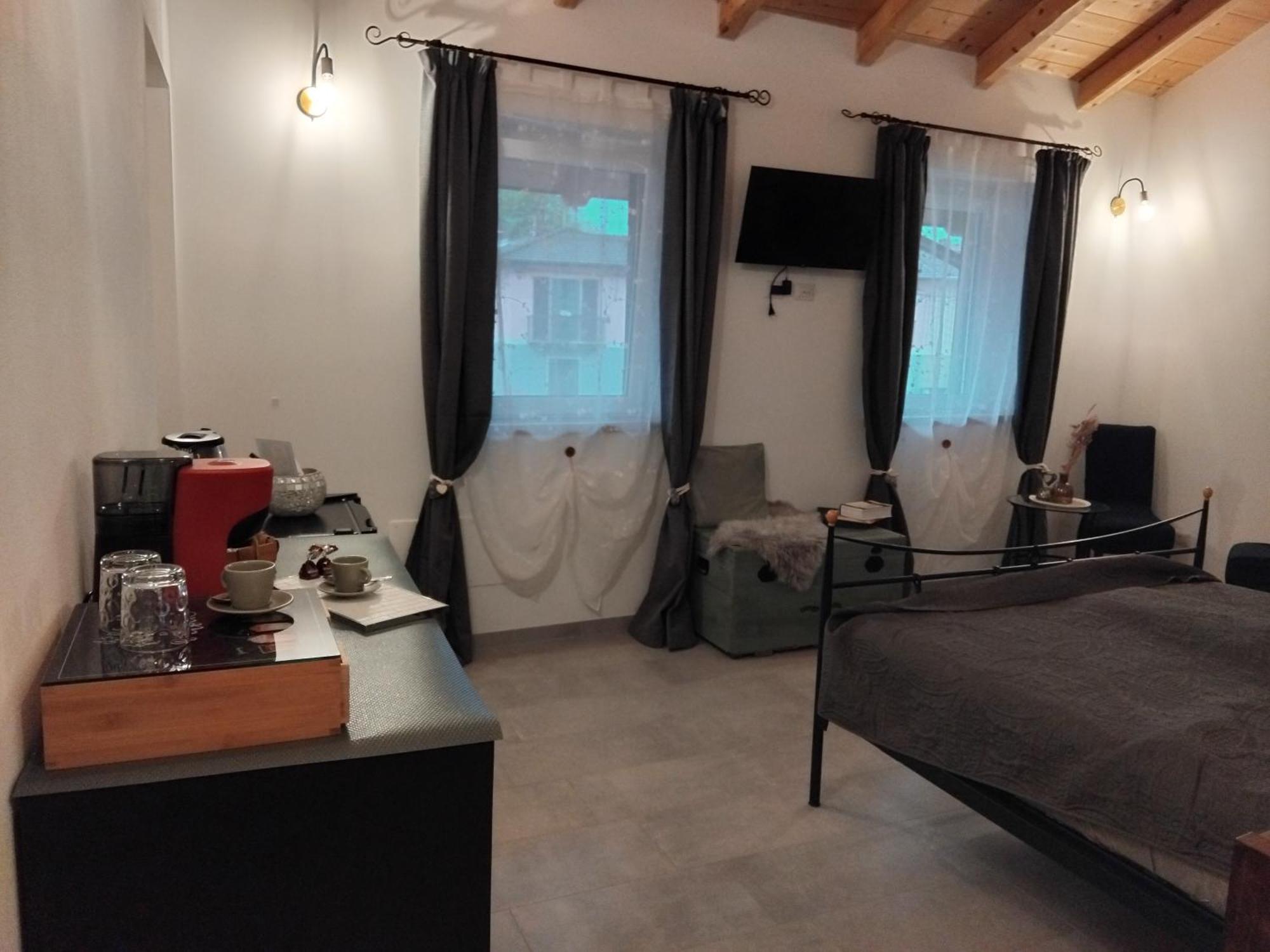 Casa Il Grappolo Ξενοδοχείο Momo Εξωτερικό φωτογραφία
