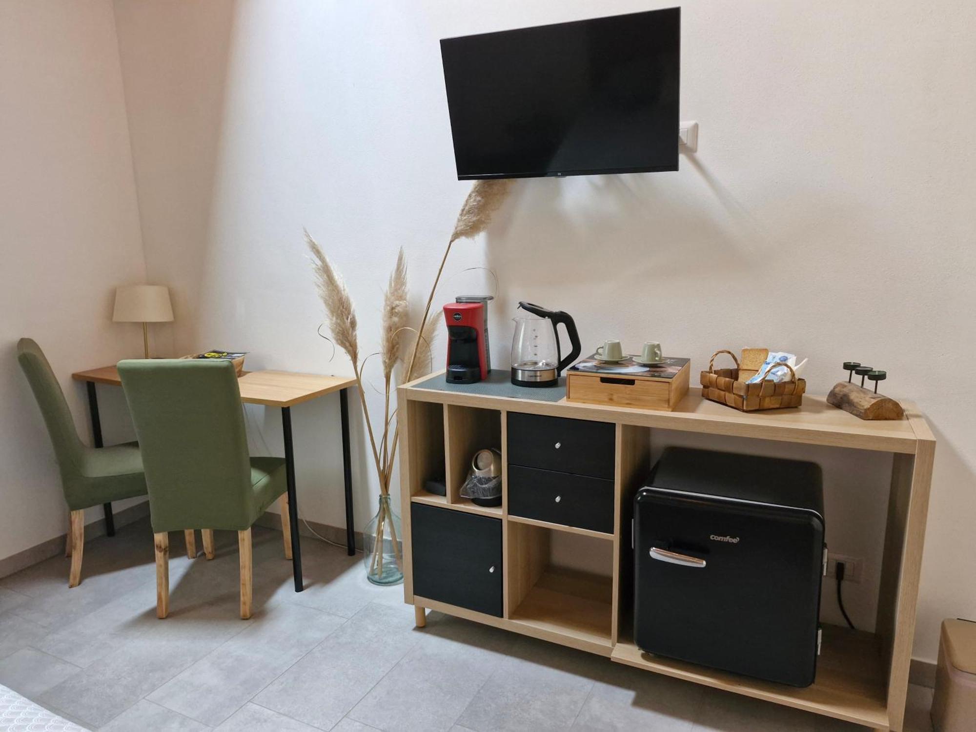 Casa Il Grappolo Ξενοδοχείο Momo Εξωτερικό φωτογραφία